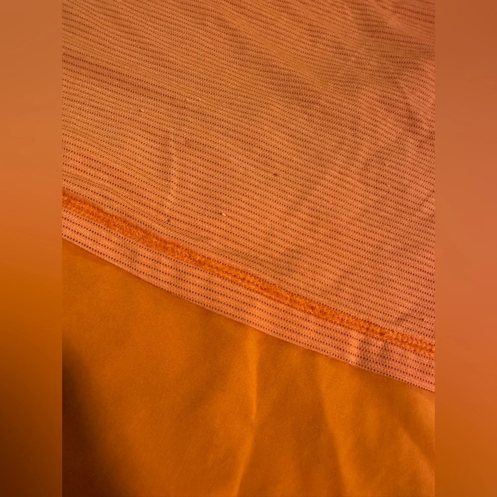 LULULEMON Orange unique Tank Sz 8 - Picture 9 of 9